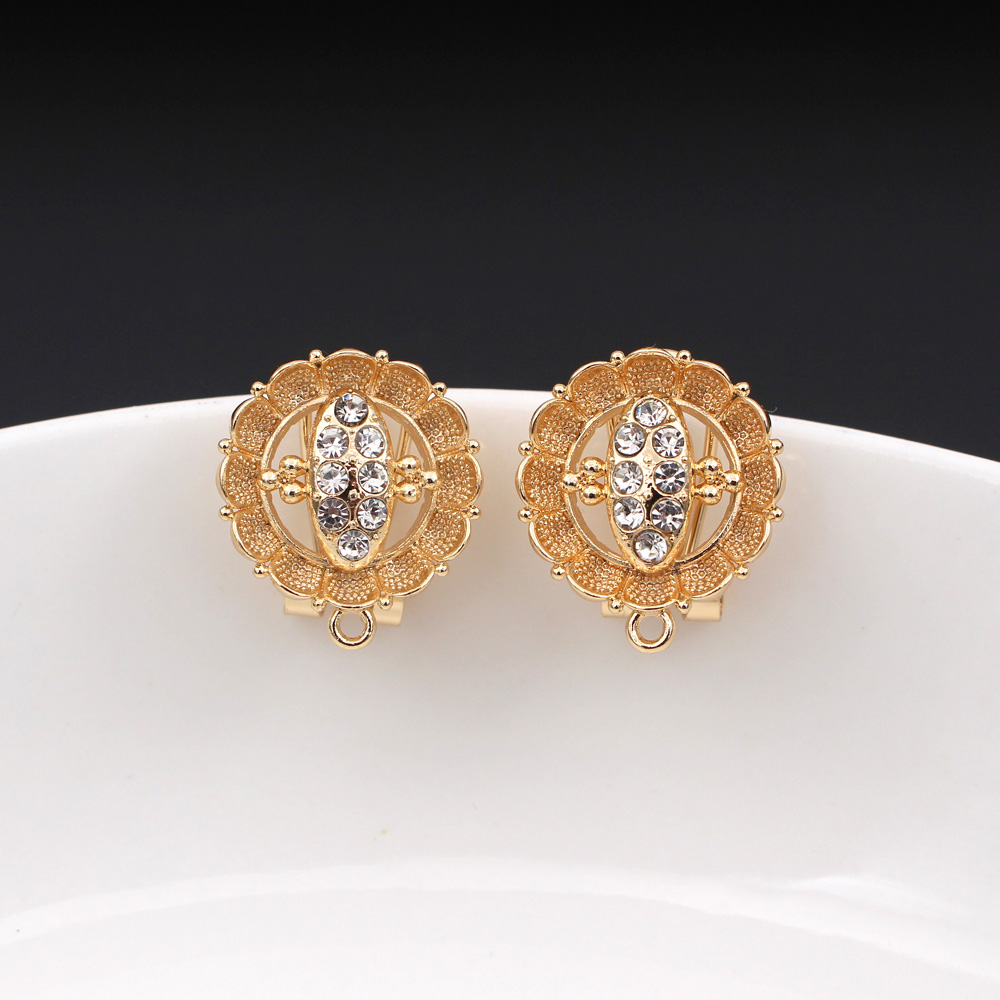 10쌍 CZ 꽃 귀걸이 포스트, 루프 행거 커넥터 포함 - Jewelry Making Dubai 리뷰 및 가격